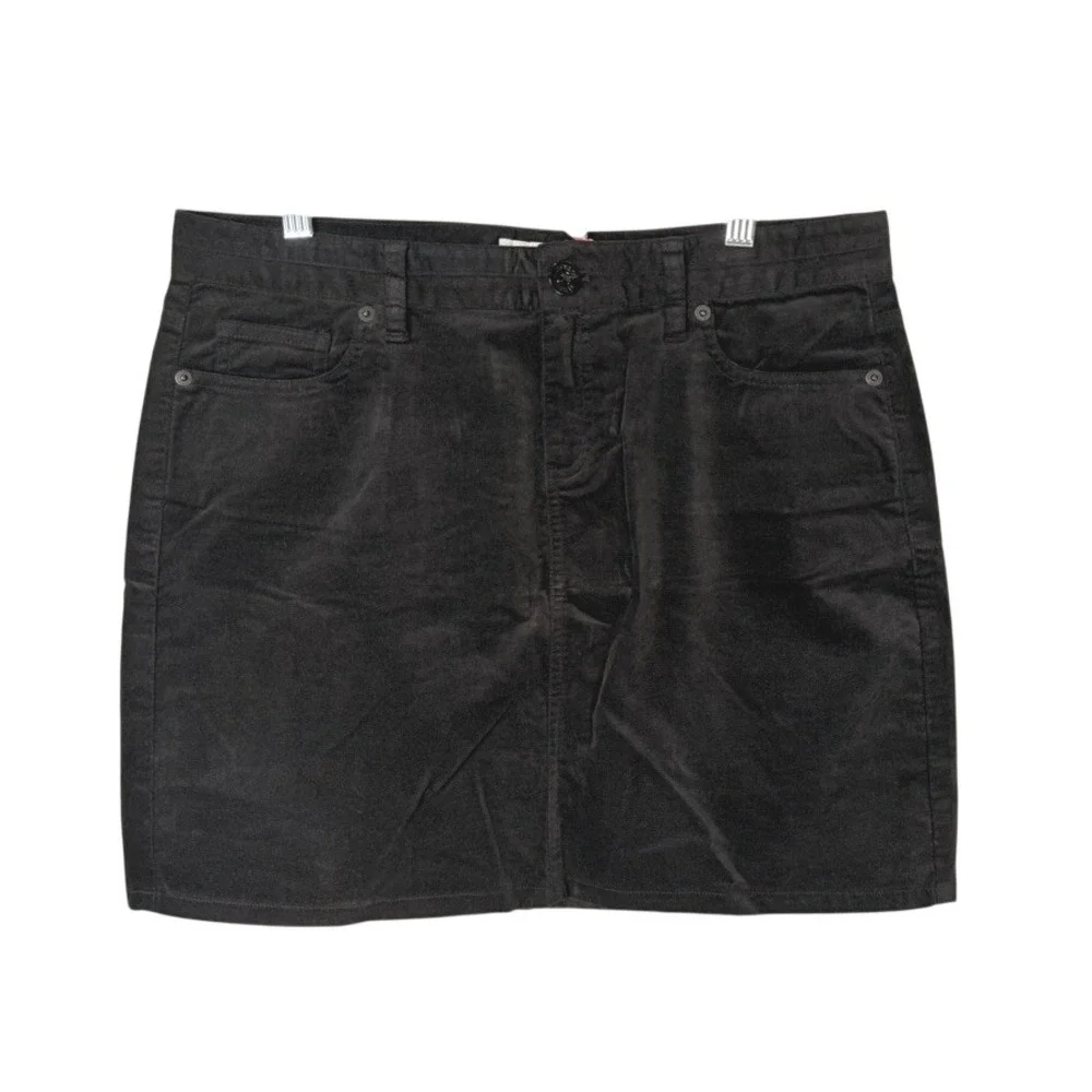 Vineyard Vines Velveteen High Waisted Skirt Jet Black Size 10‎ NWT